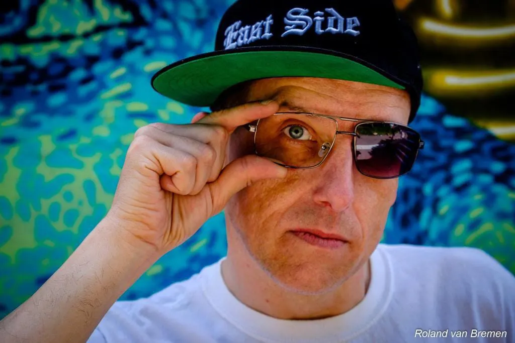 Exclusive Interview with artist “Adrie Van de Nieuwenhof”