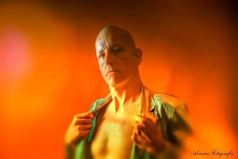 Exclusive Interview with artist “Adrie Van de Nieuwenhof”