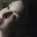 Unbeautiful, SAVARRE